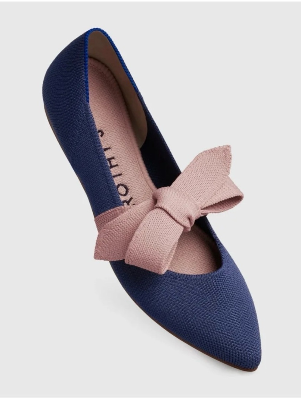 Rothyβs βThe Pointeβ Bow Pointed Toe Flats